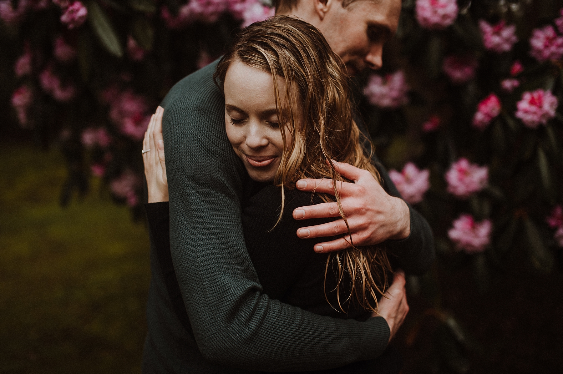 intimate engagement photos
