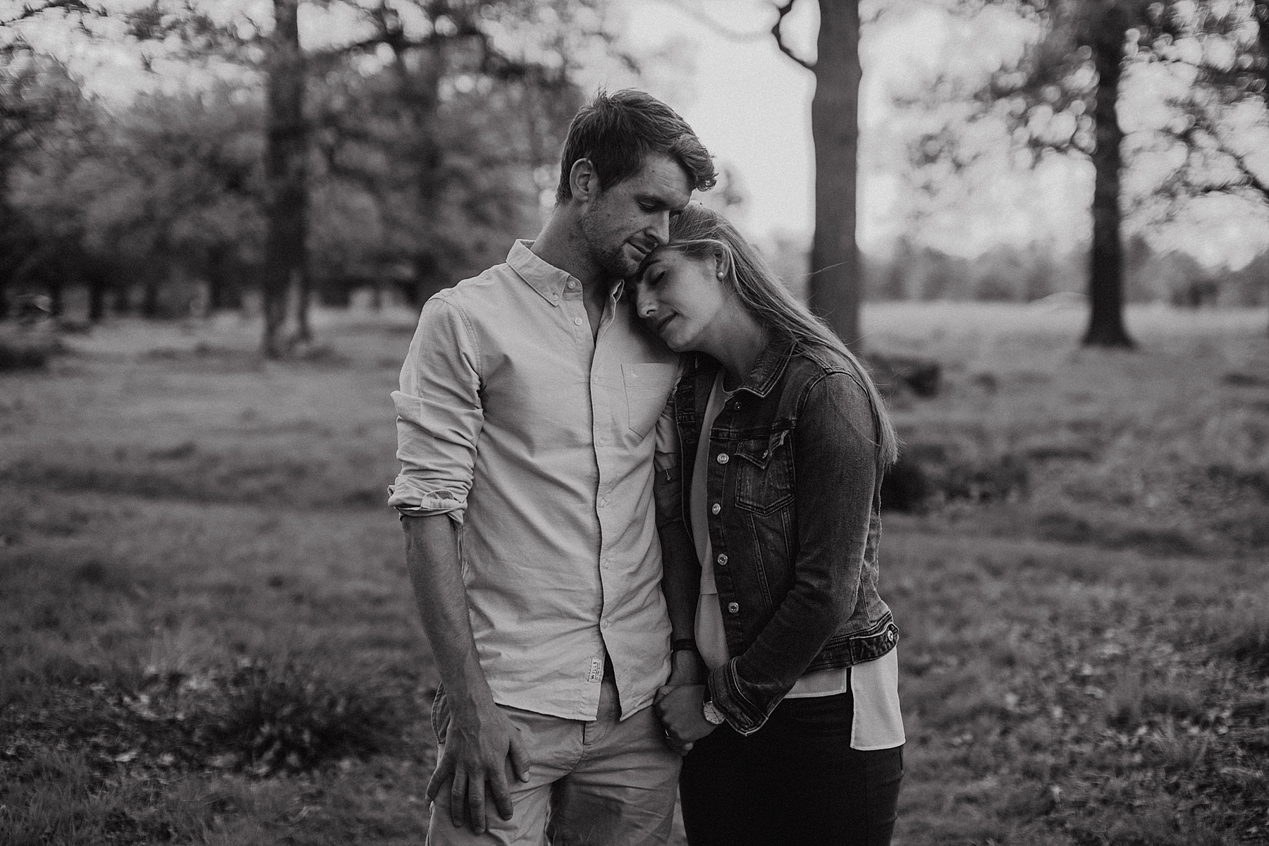 relaxed wedding photographer in london