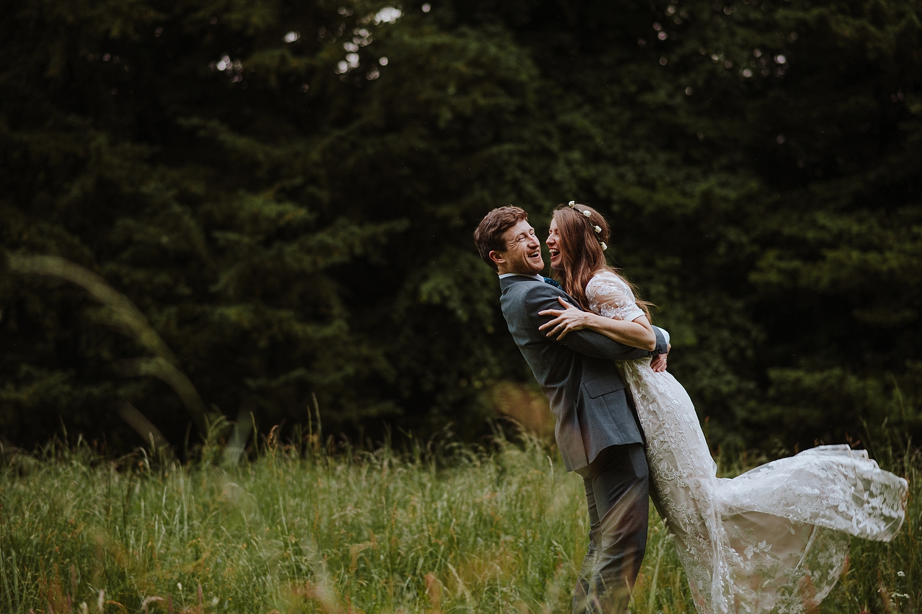 Wedding photographer in London, Kent, Surrey and Essex.