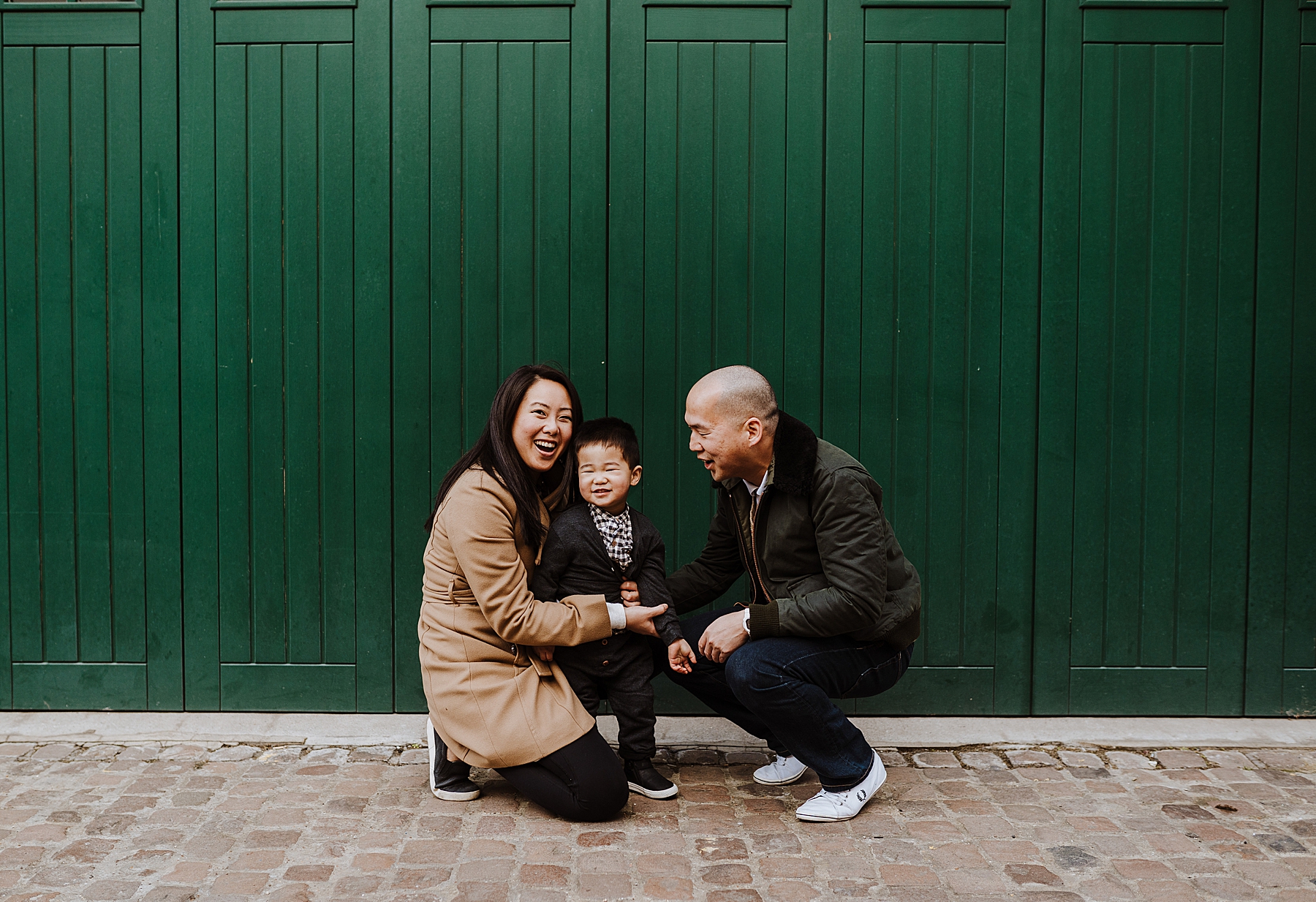 Natural family photographer in London