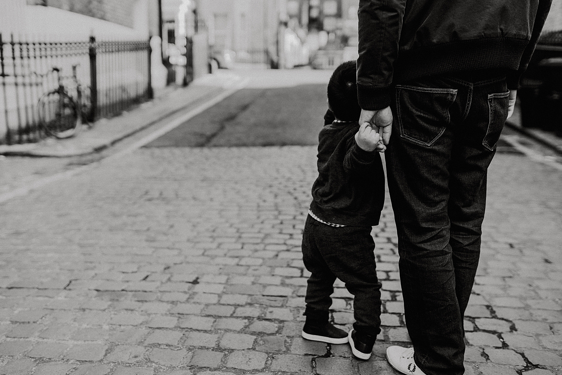 Natural family photographer in London