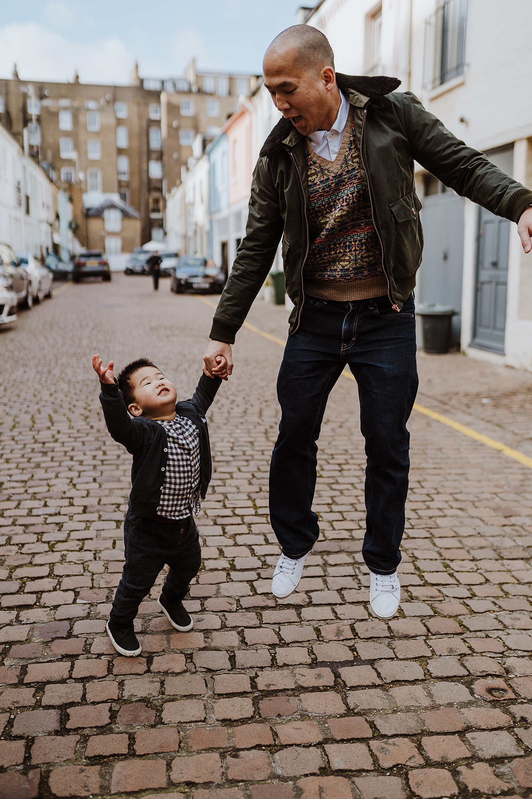 Natural family photographer in London