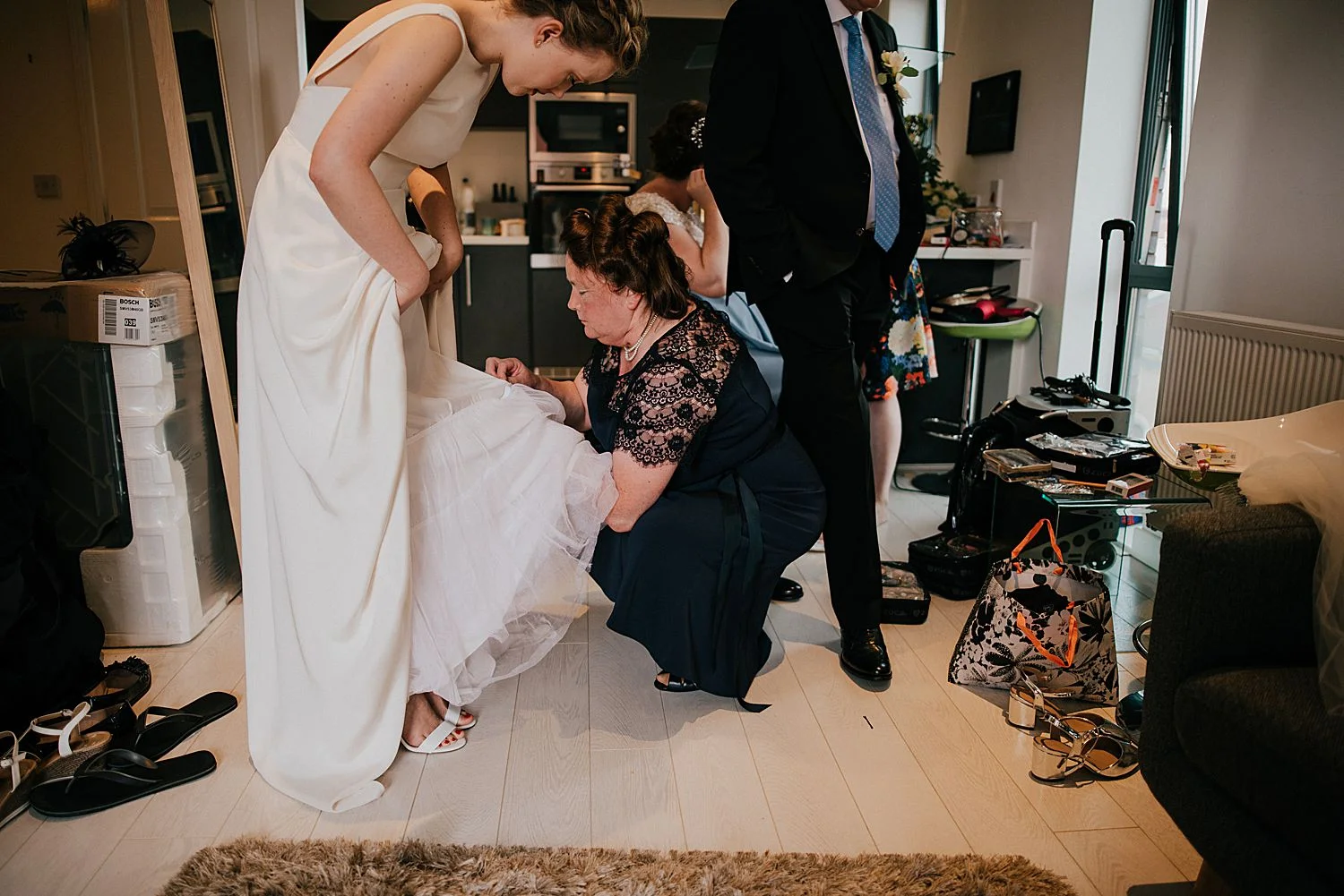 Wedding photo of the week, the chaos of bridal prep.