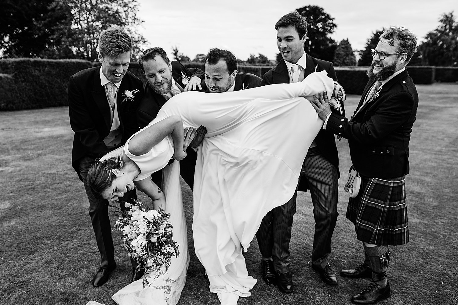 Eastwell Manor wedding photography. Wedding photographer in Kent.