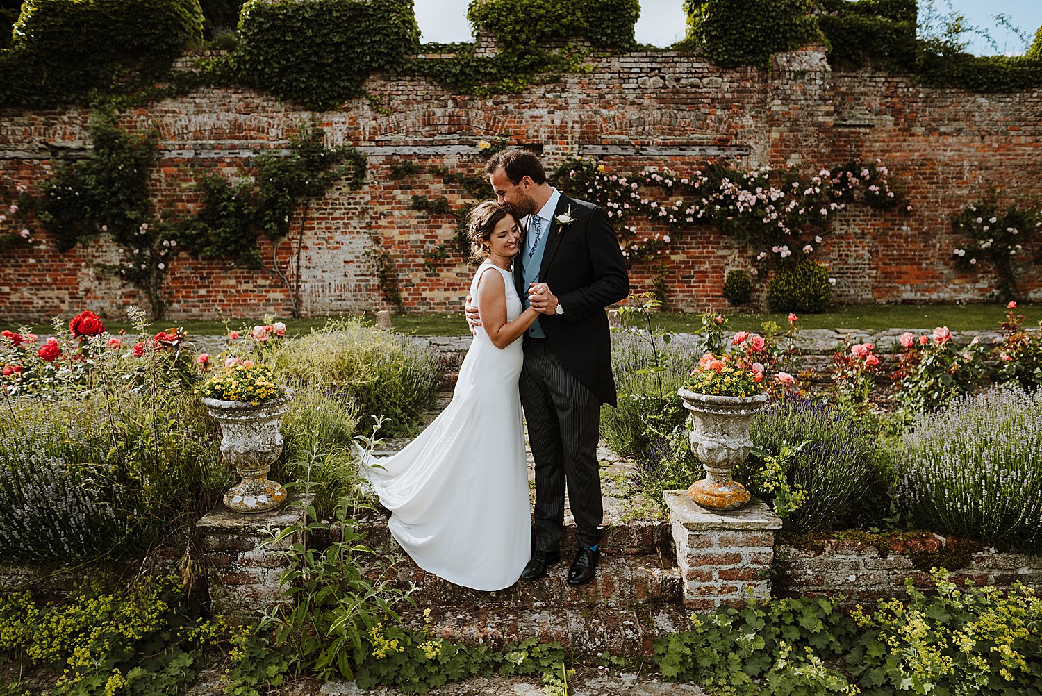 Eastwell Manor wedding photography. Wedding photographer in Kent.