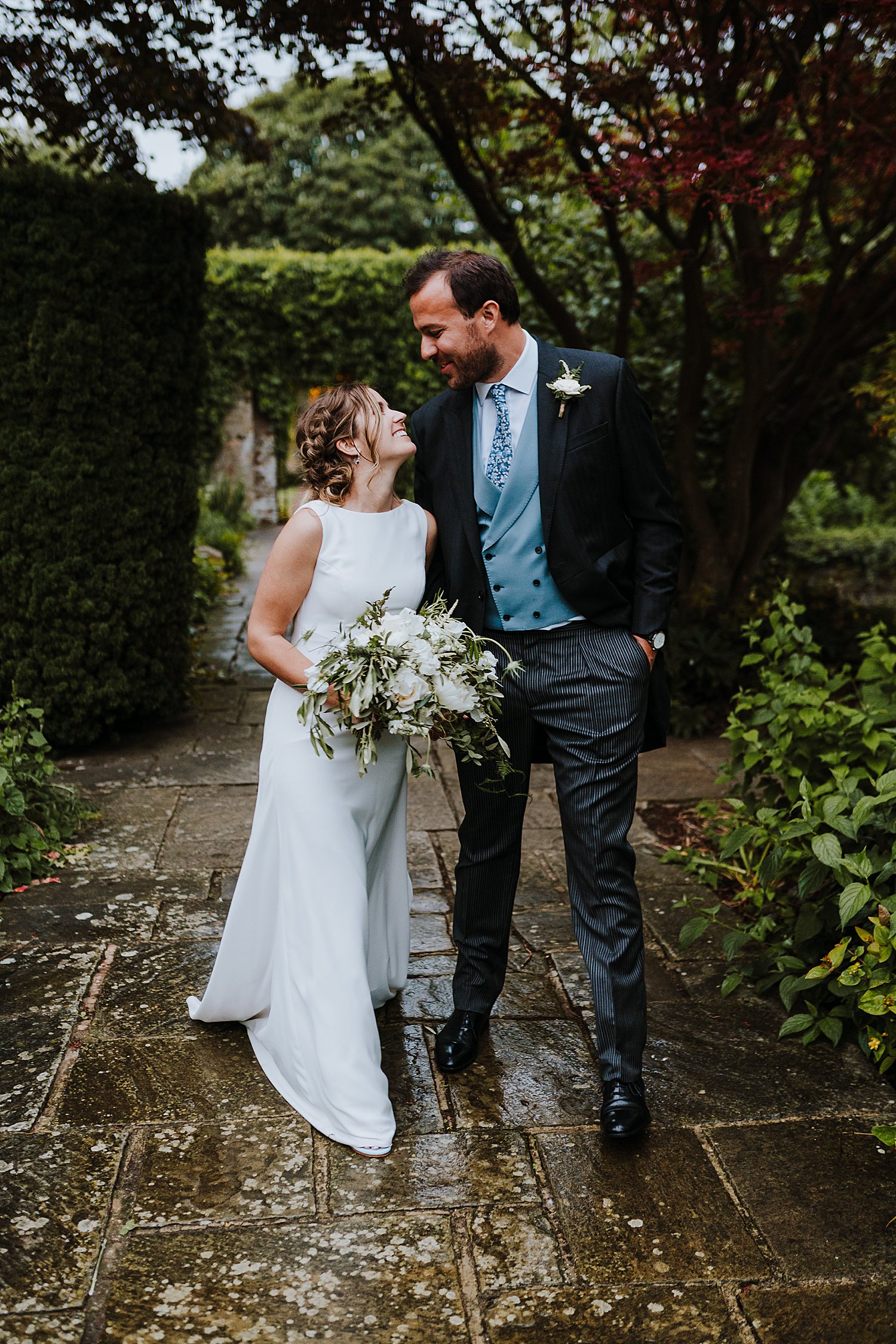 Eastwell Manor wedding photography. Wedding photographer in Kent.