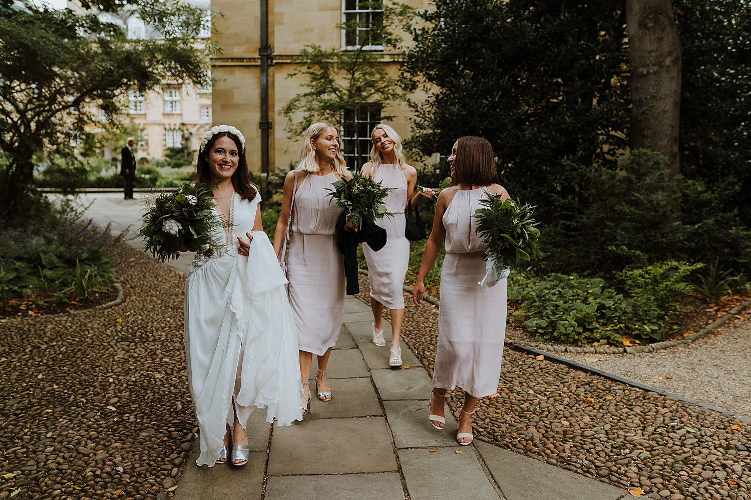 Cambridge wedding photographer_0022.jpg