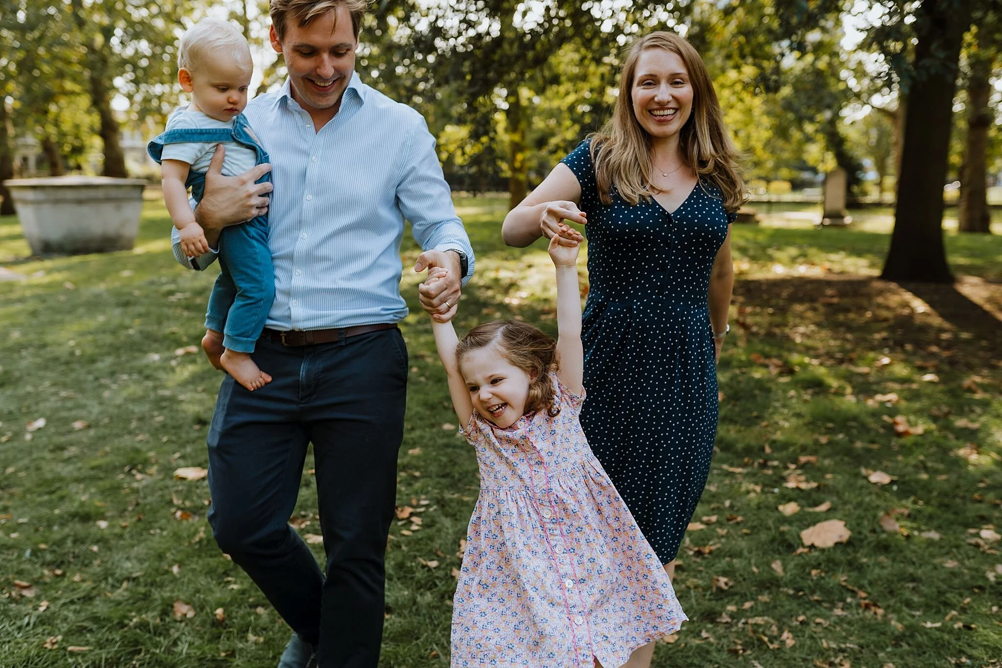 Family photographer in London with the Bradley family. 