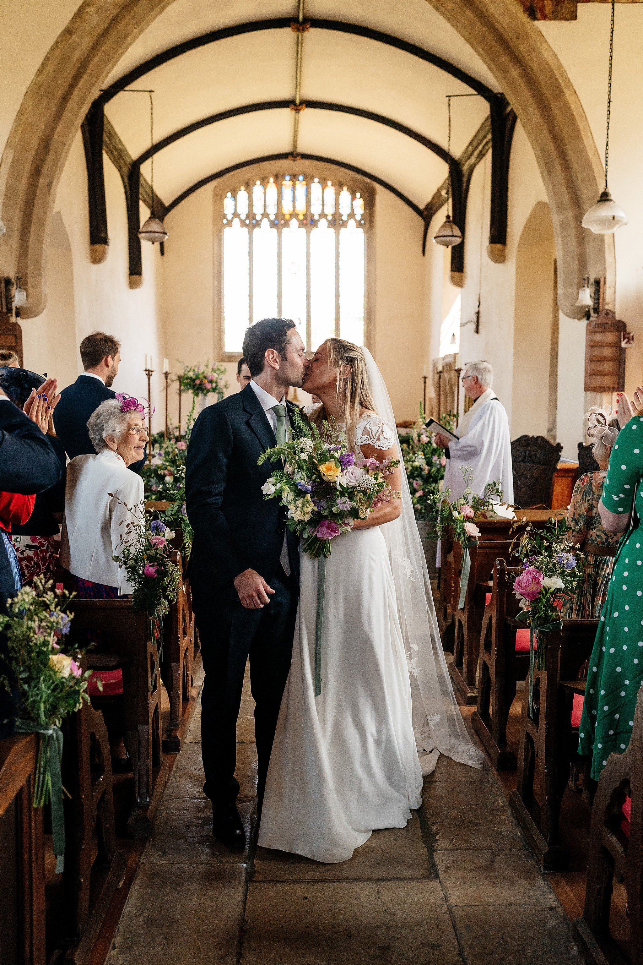 Cotswolds wedding photography at Leys Farm, Swerford.