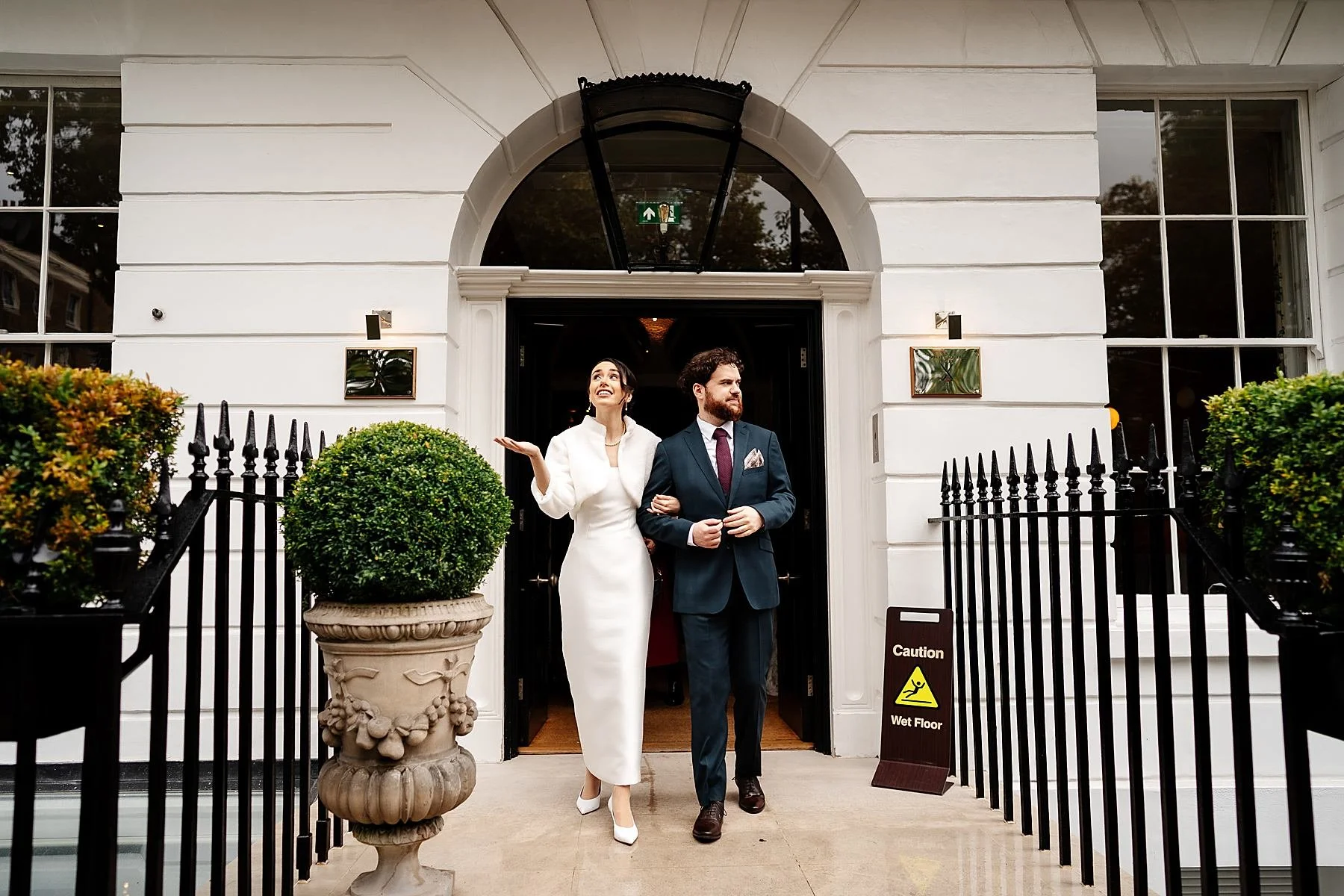 Winter wedding at Marylebone Town Hall