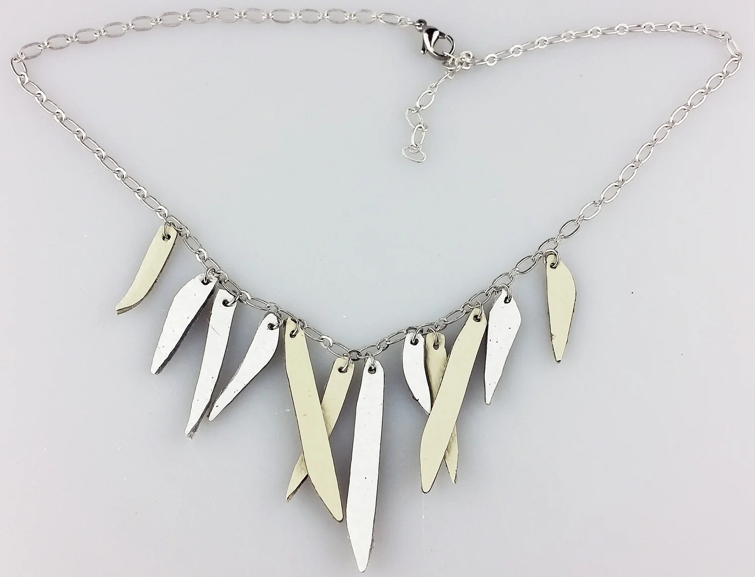 'grass blades' Structured Leather Choker