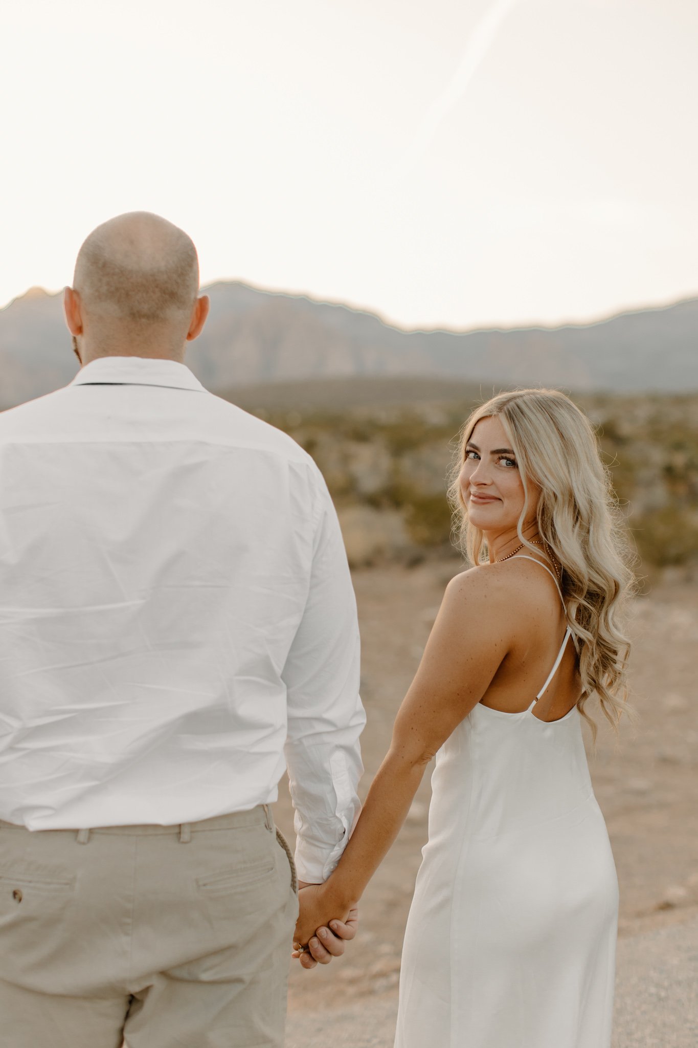 red-rock-canyon-elopement_las-vegas-nevada_taylor-marie-parker-7.jpg