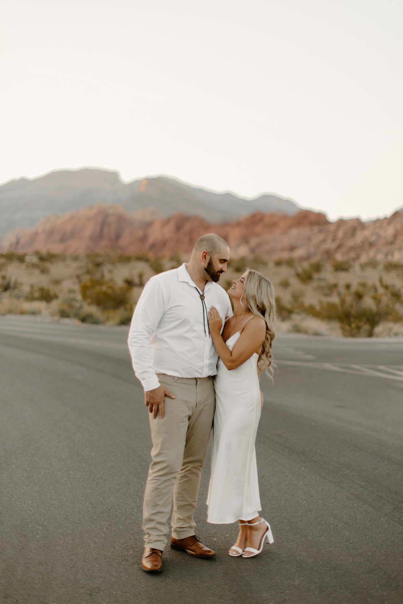 red-rock-canyon-elopement_las-vegas-nevada_taylor-marie-parker-23.jpg