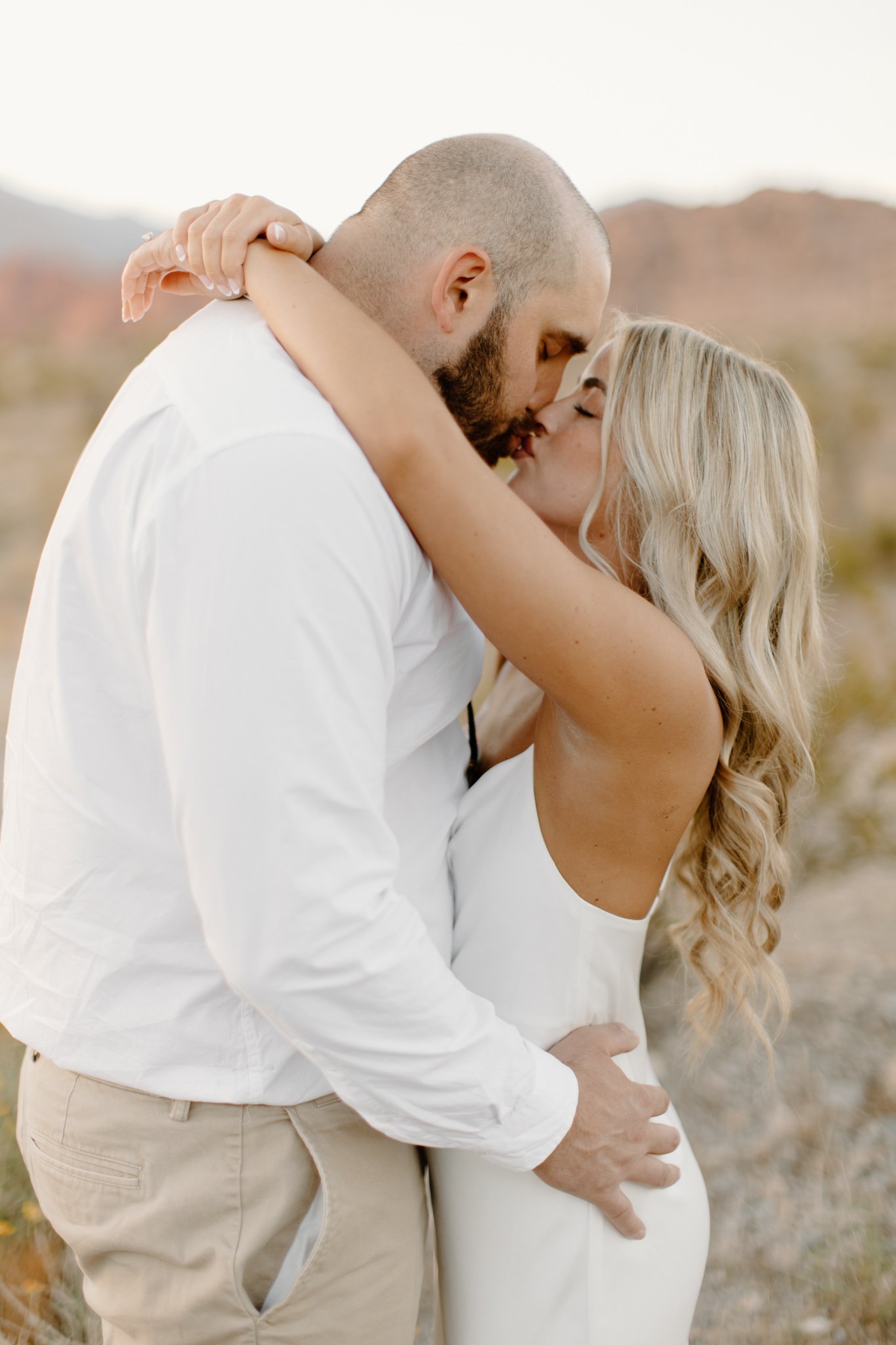 red-rock-canyon-elopement_las-vegas-nevada_taylor-marie-parker-42.jpg