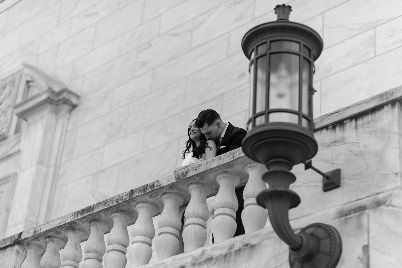 detroit-institute-of-arts-detroit-michigan-engagement-photos-michigan-wedding-photographer-67.jpg