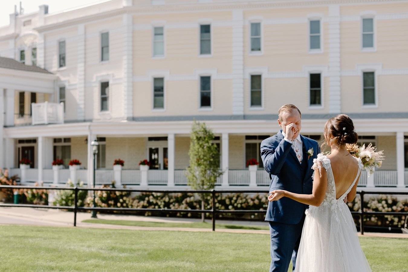 staffords-perry-hotel-wedding-petoskey-michigan-182.jpg