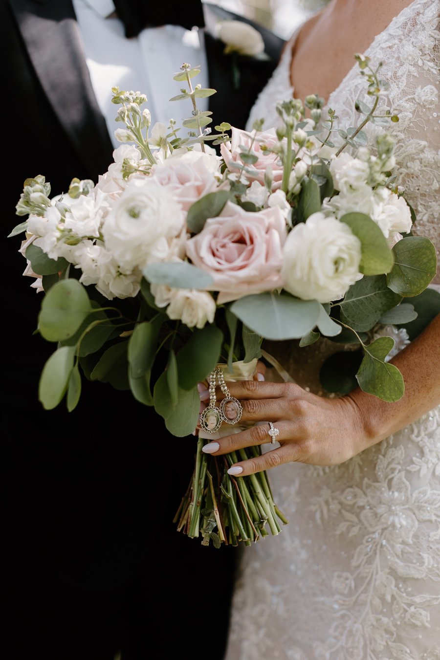 walnut-creek-country-club-wedding-south-lyon-michigan-67.jpg