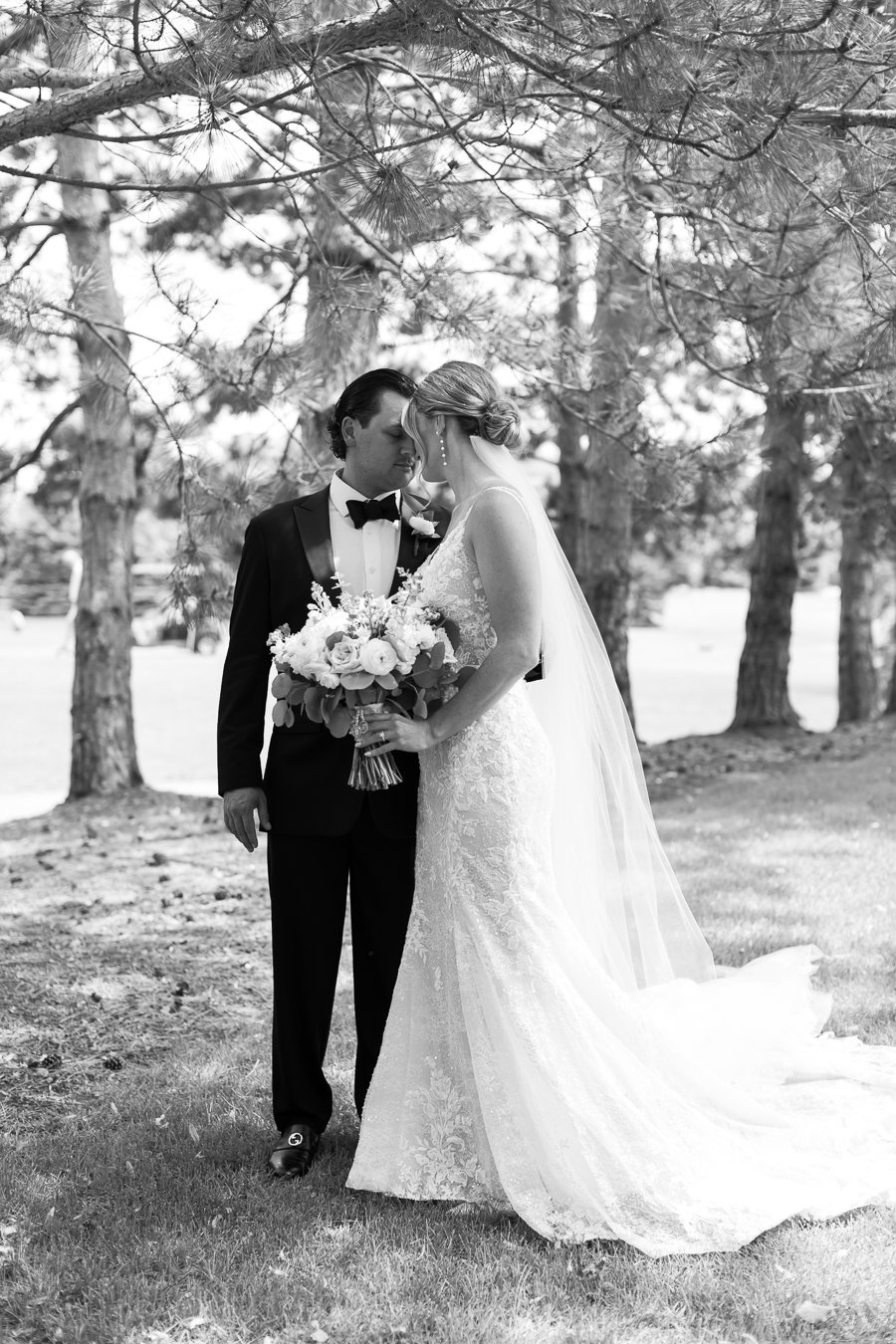 walnut-creek-country-club-wedding-south-lyon-michigan-68.jpg