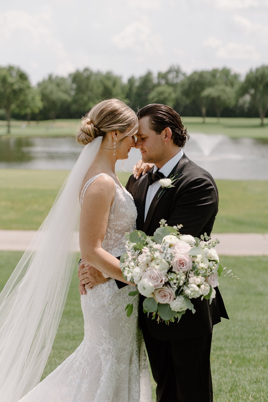 walnut-creek-country-club-wedding-south-lyon-michigan-82.jpg