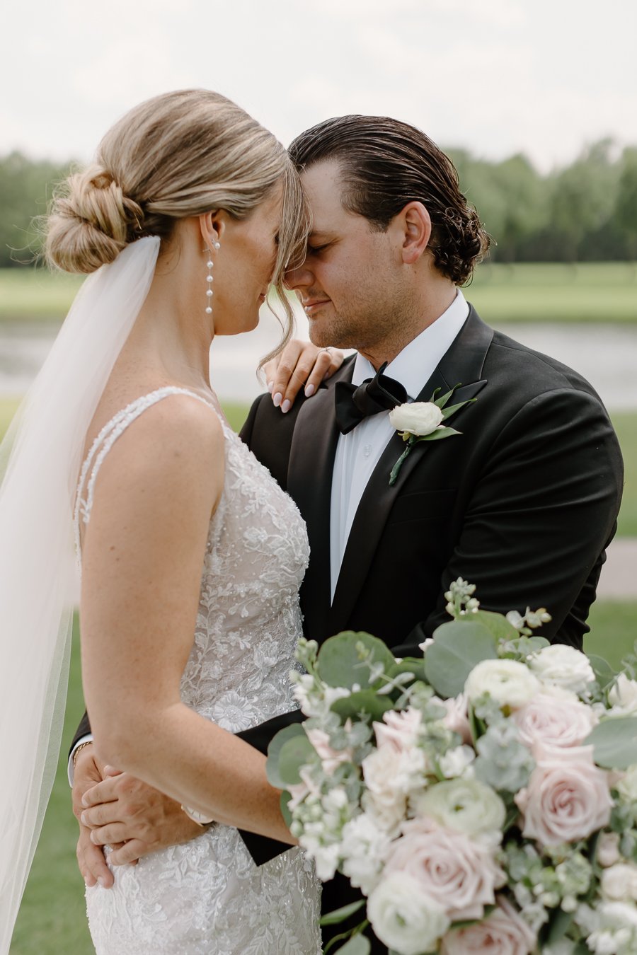 walnut-creek-country-club-wedding-south-lyon-michigan-83.jpg