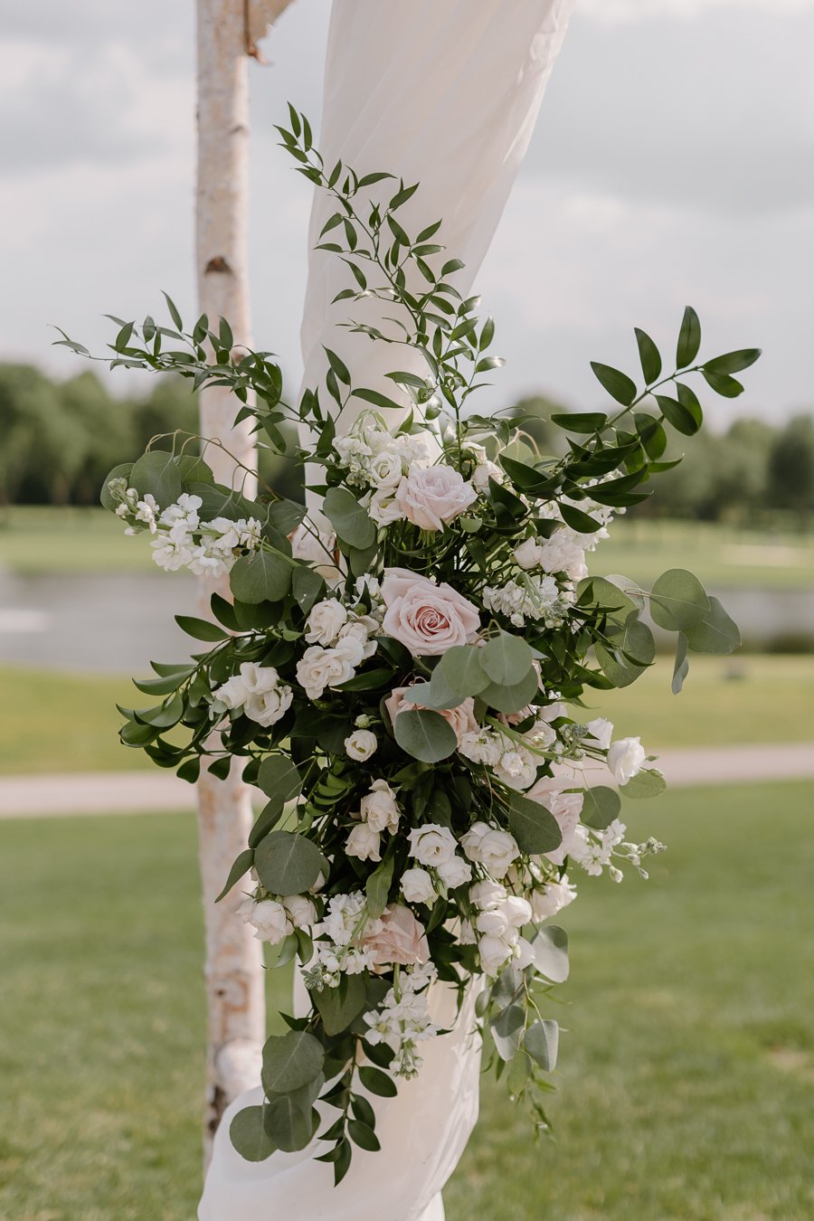 walnut-creek-country-club-wedding-south-lyon-michigan-188.jpg