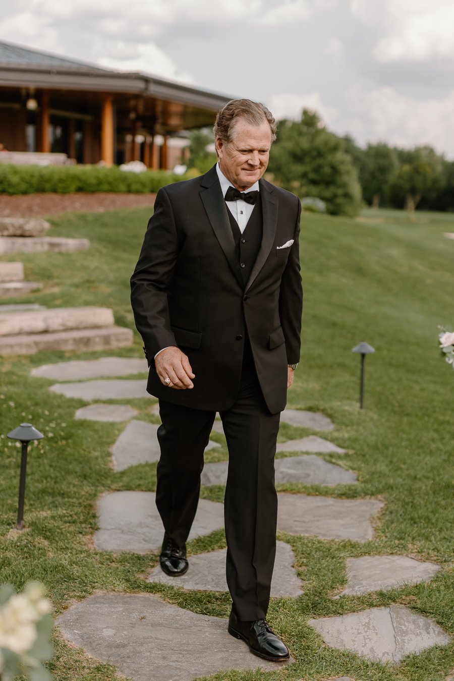 walnut-creek-country-club-wedding-south-lyon-michigan-192.jpg