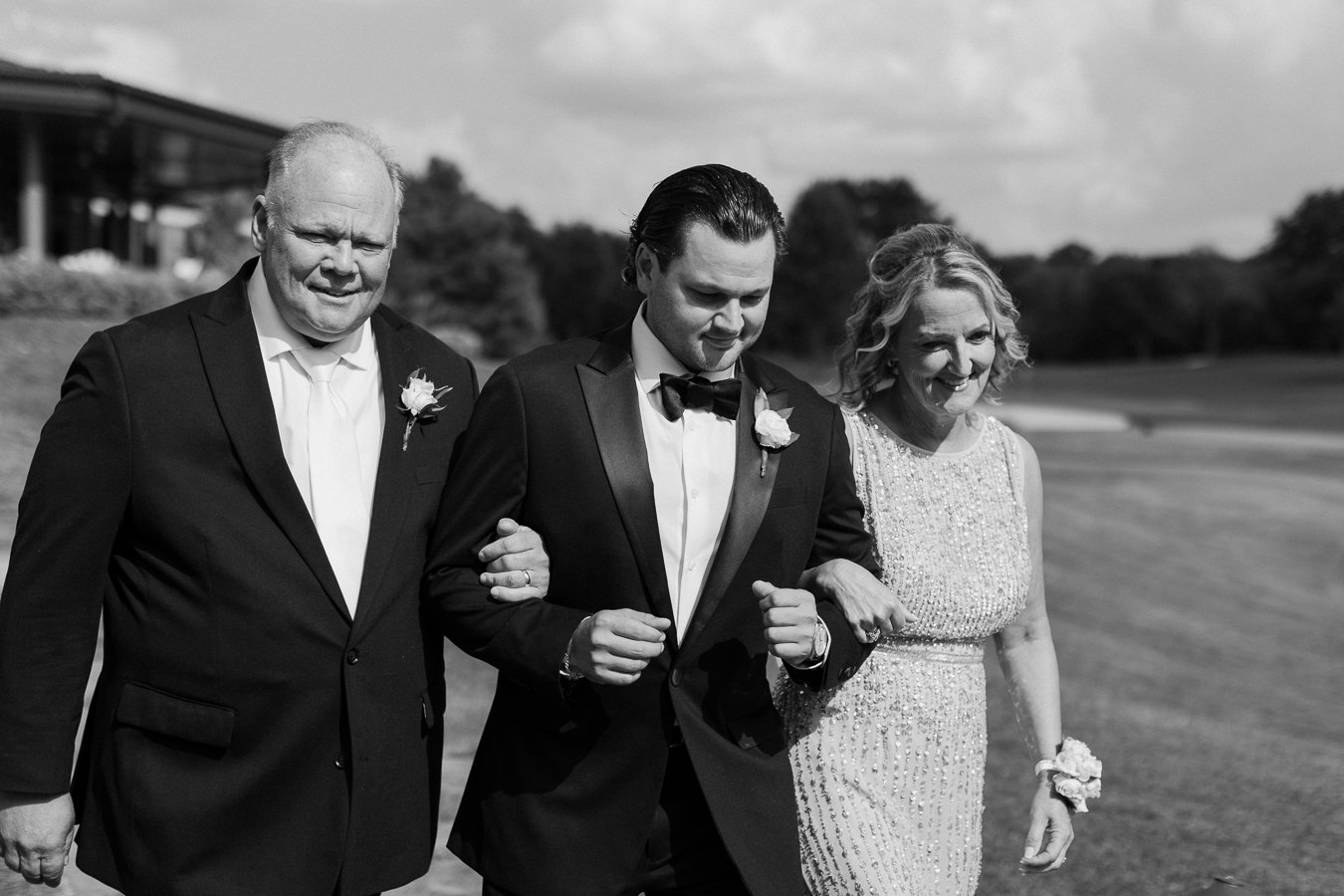 walnut-creek-country-club-wedding-south-lyon-michigan-194.jpg