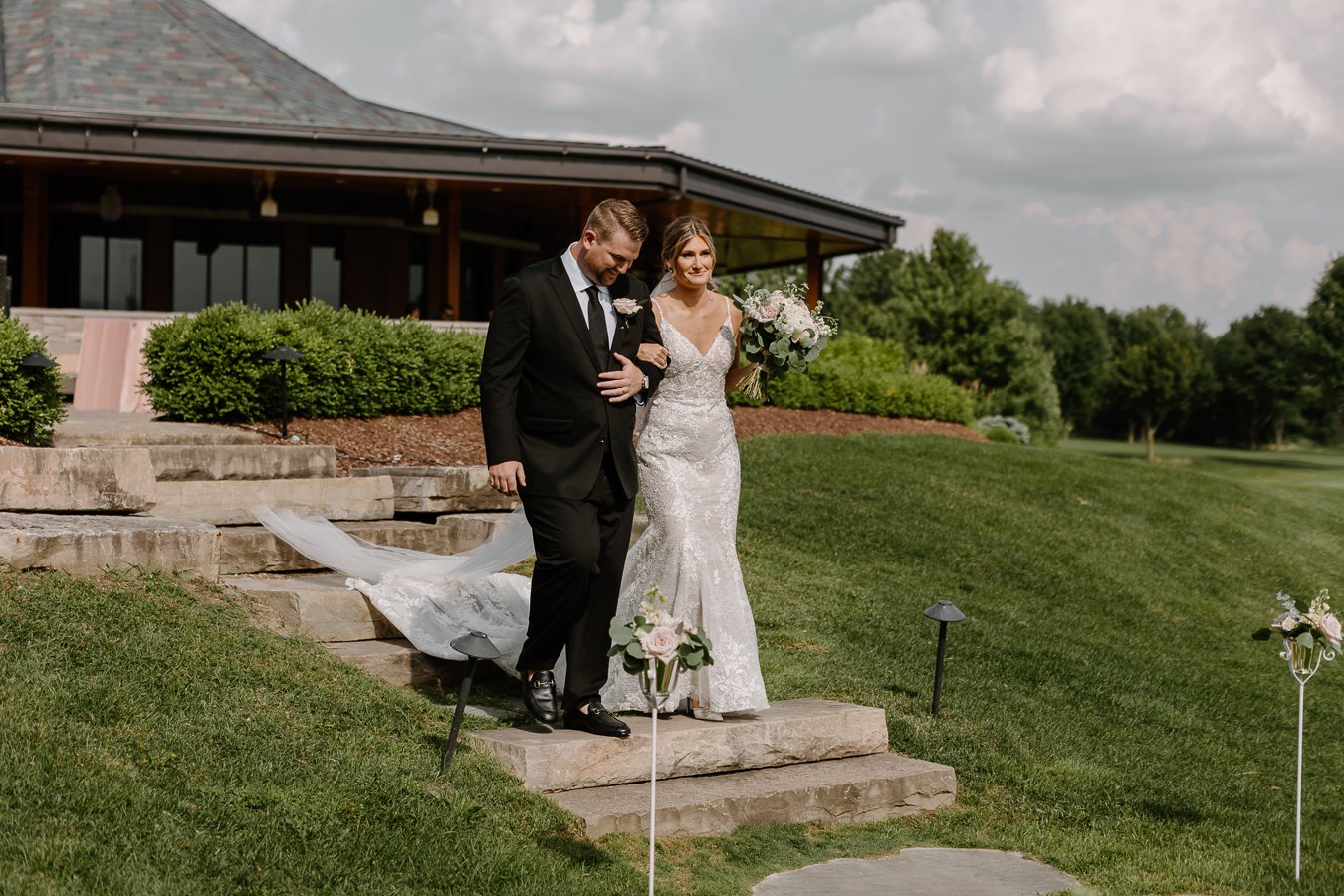 walnut-creek-country-club-wedding-south-lyon-michigan-202.jpg