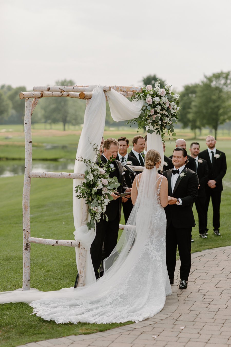 walnut-creek-country-club-wedding-south-lyon-michigan-205.jpg