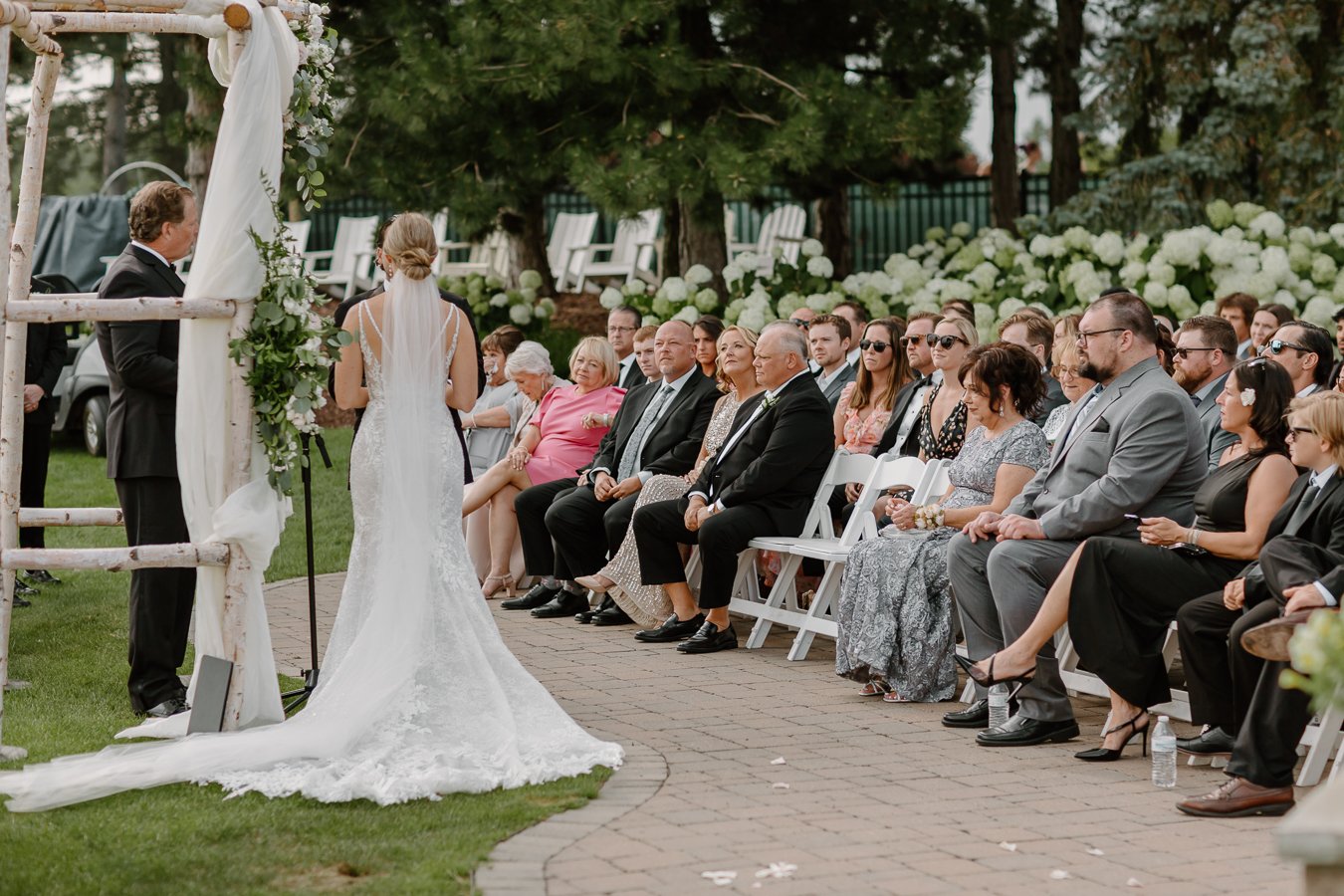 walnut-creek-country-club-wedding-south-lyon-michigan-215.jpg