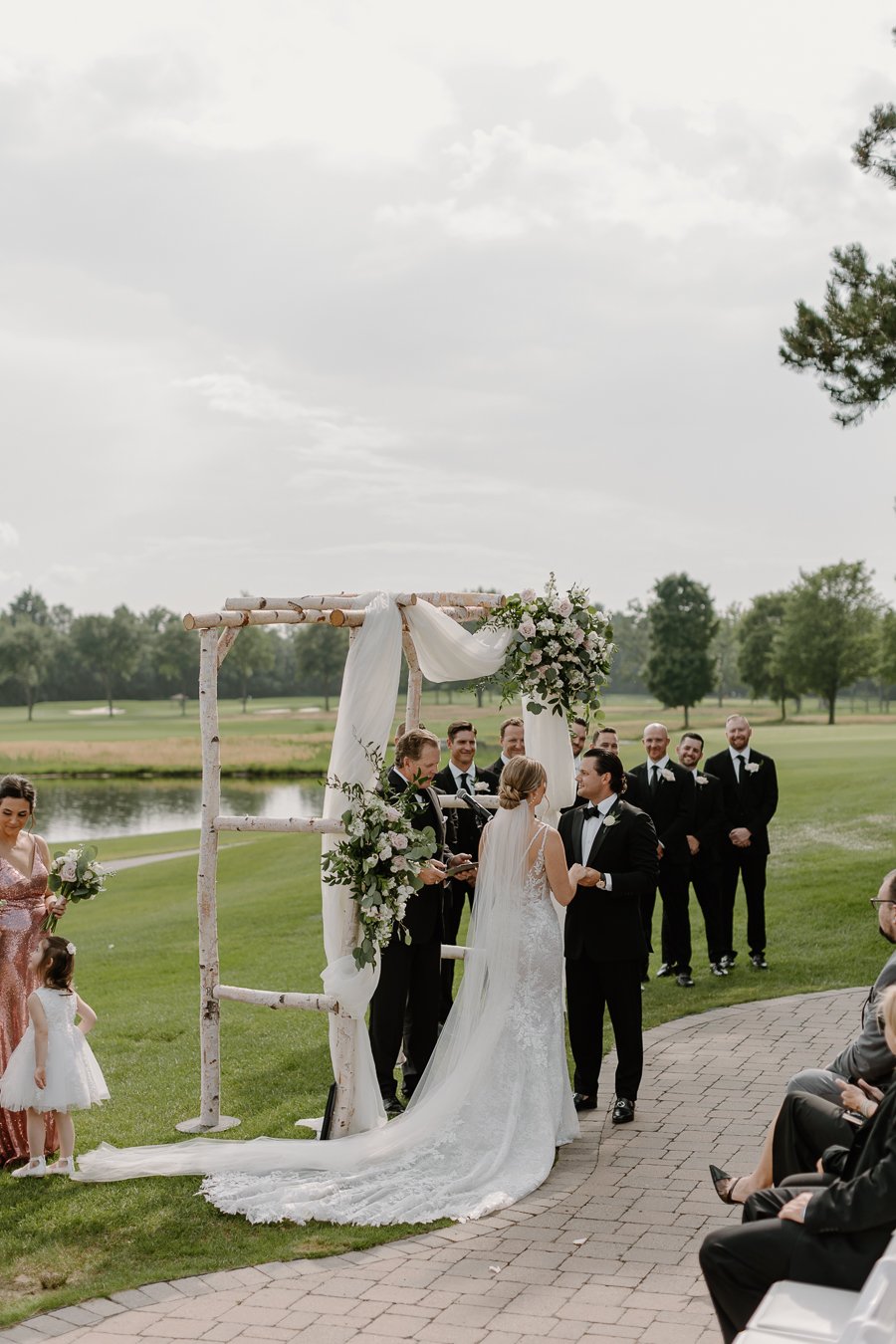 walnut-creek-country-club-wedding-south-lyon-michigan-224.jpg