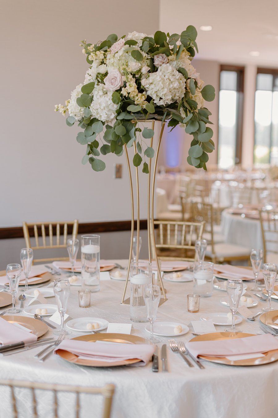 walnut-creek-country-club-wedding-south-lyon-michigan-175.jpg