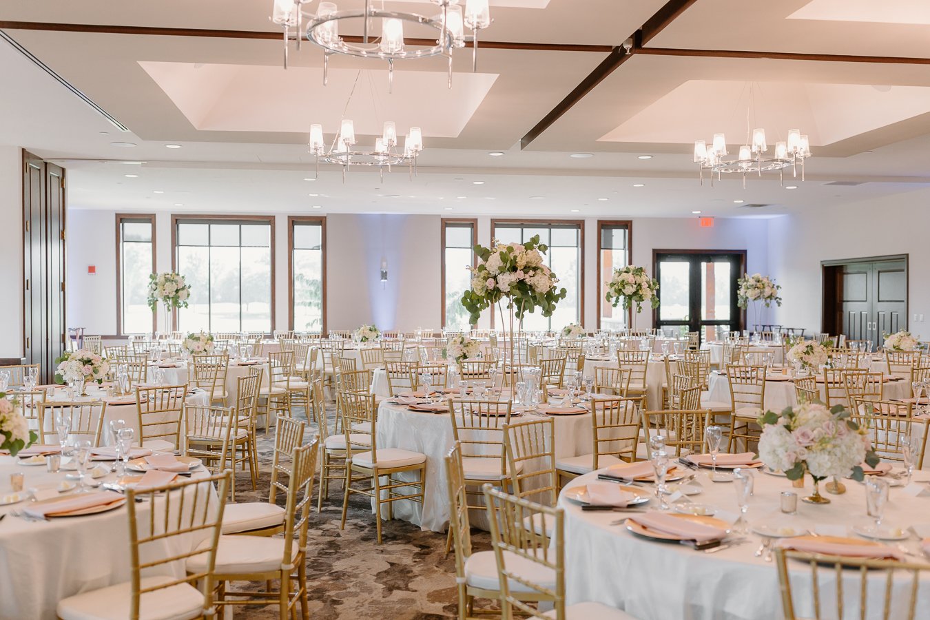 walnut-creek-country-club-wedding-south-lyon-michigan-182.jpg