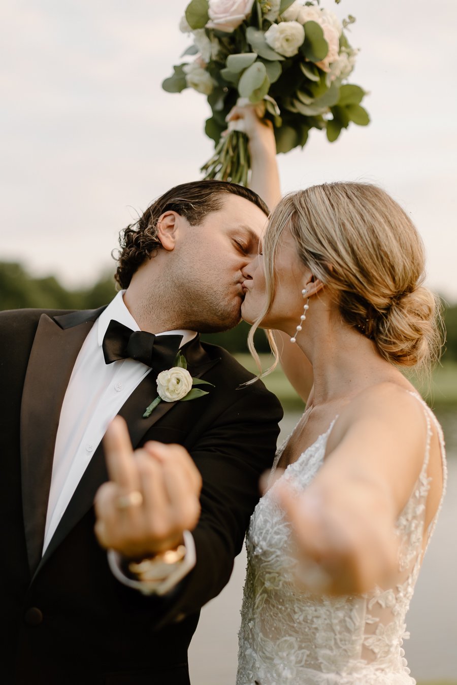 walnut-creek-country-club-wedding-south-lyon-michigan-352.jpg