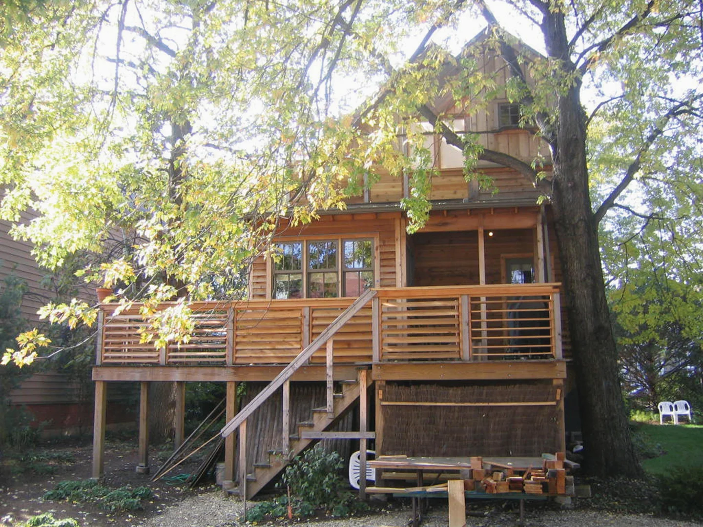 Ted-Deck-Detail2.jpg