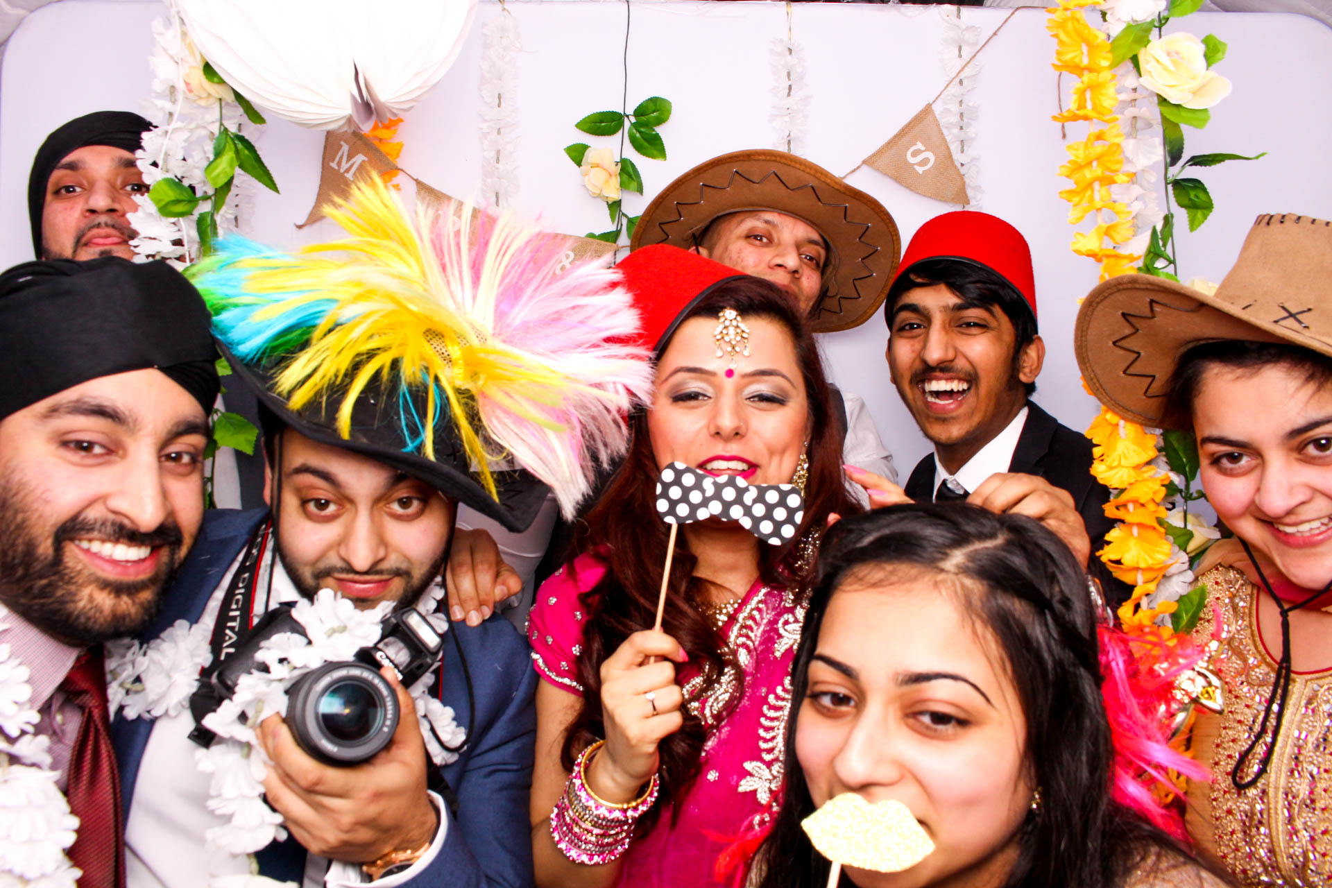www.fotoauto.co photo booth hire-102.jpg