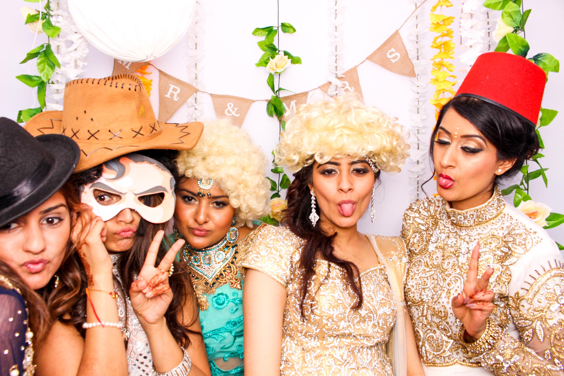 www.fotoauto.co photo booth hire-145.jpg