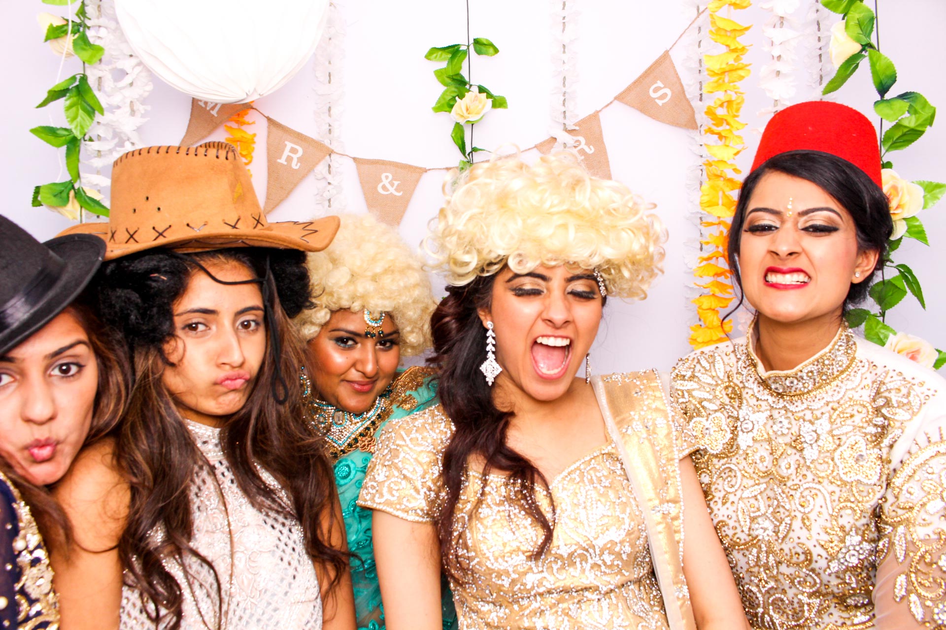 www.fotoauto.co photo booth hire-148.jpg