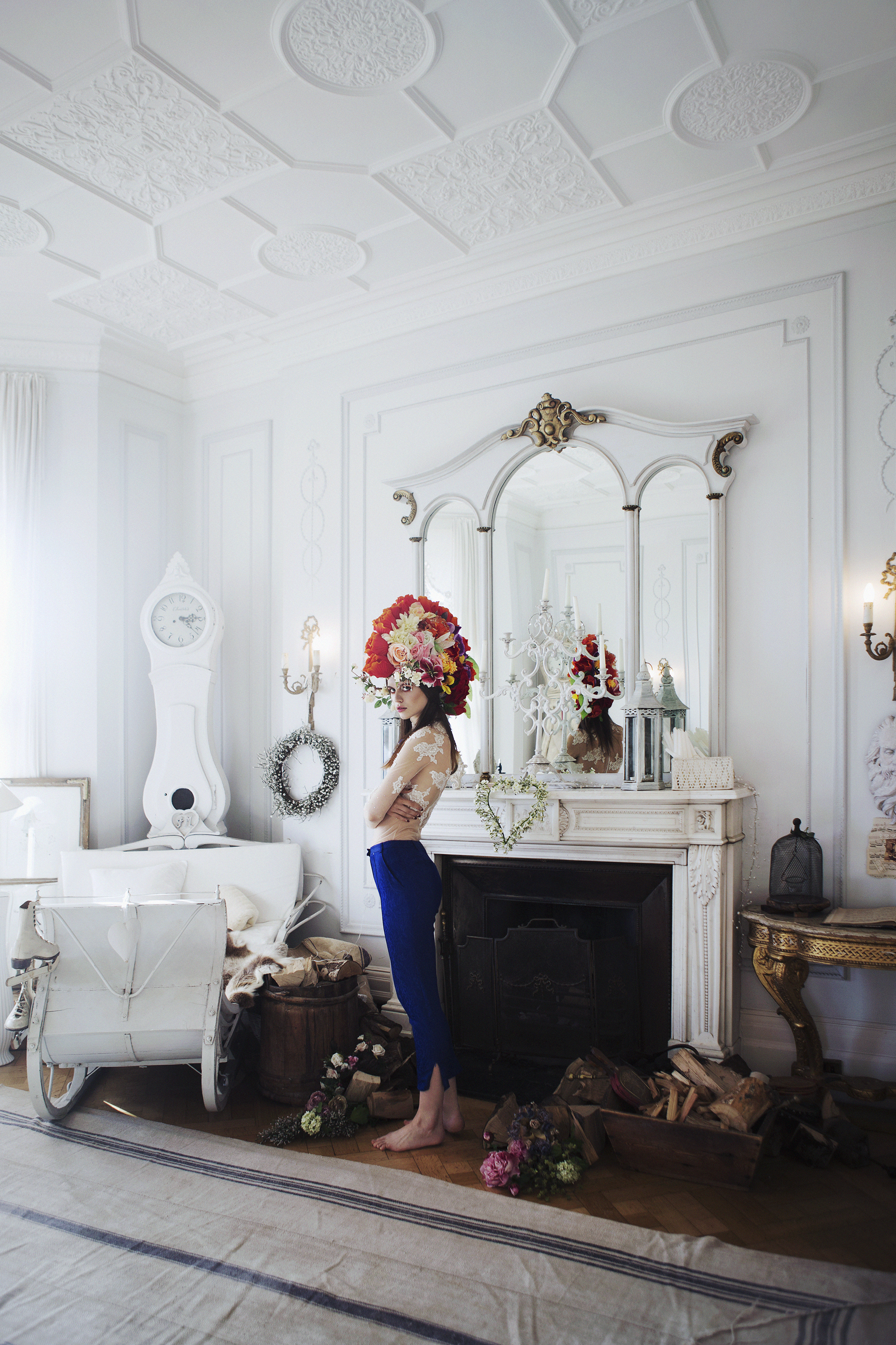 Top: Rinaree , Trousers: Topshop, Headpiece: Beksies Boutique Couture , Necklace: Stylists own