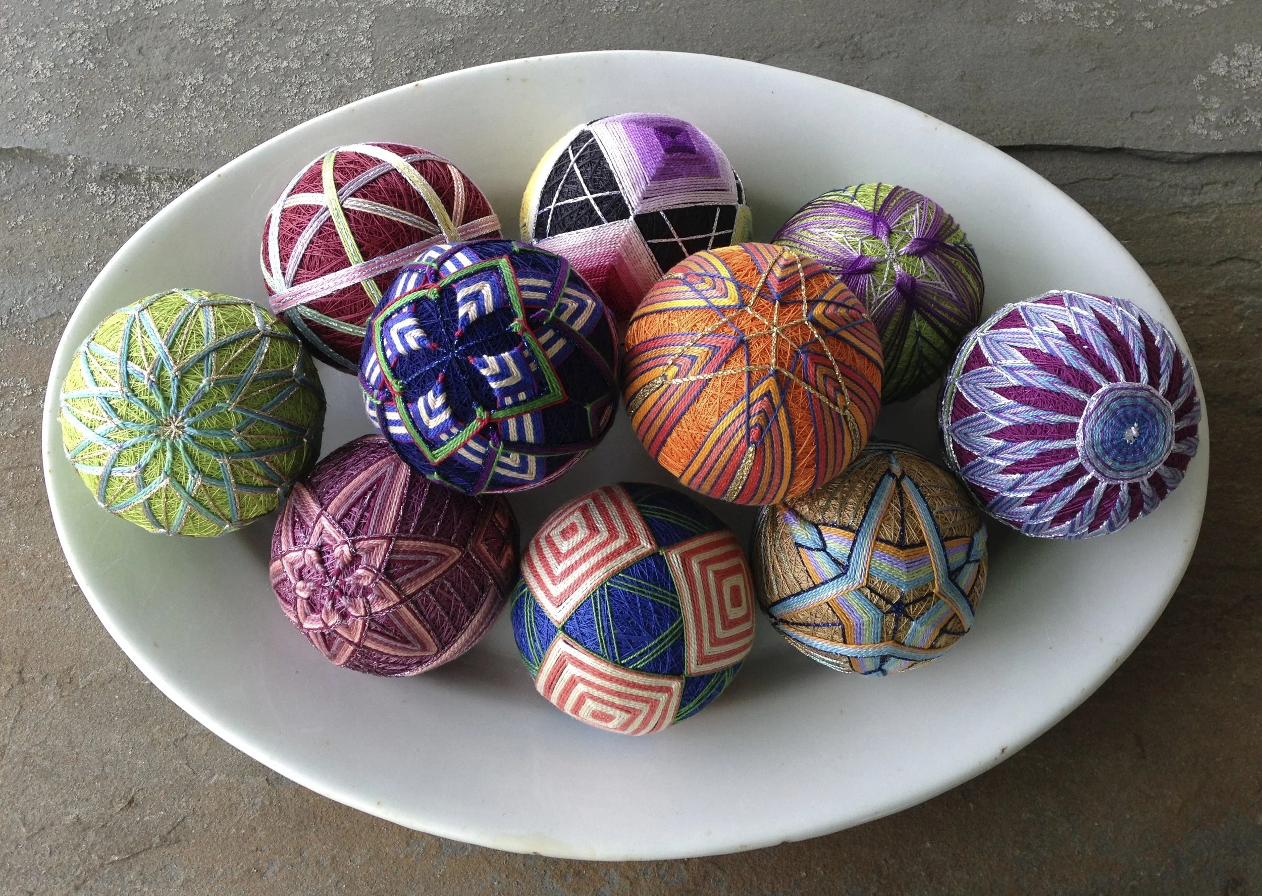 The September page from the 2016 Yarndance Temari Calendar