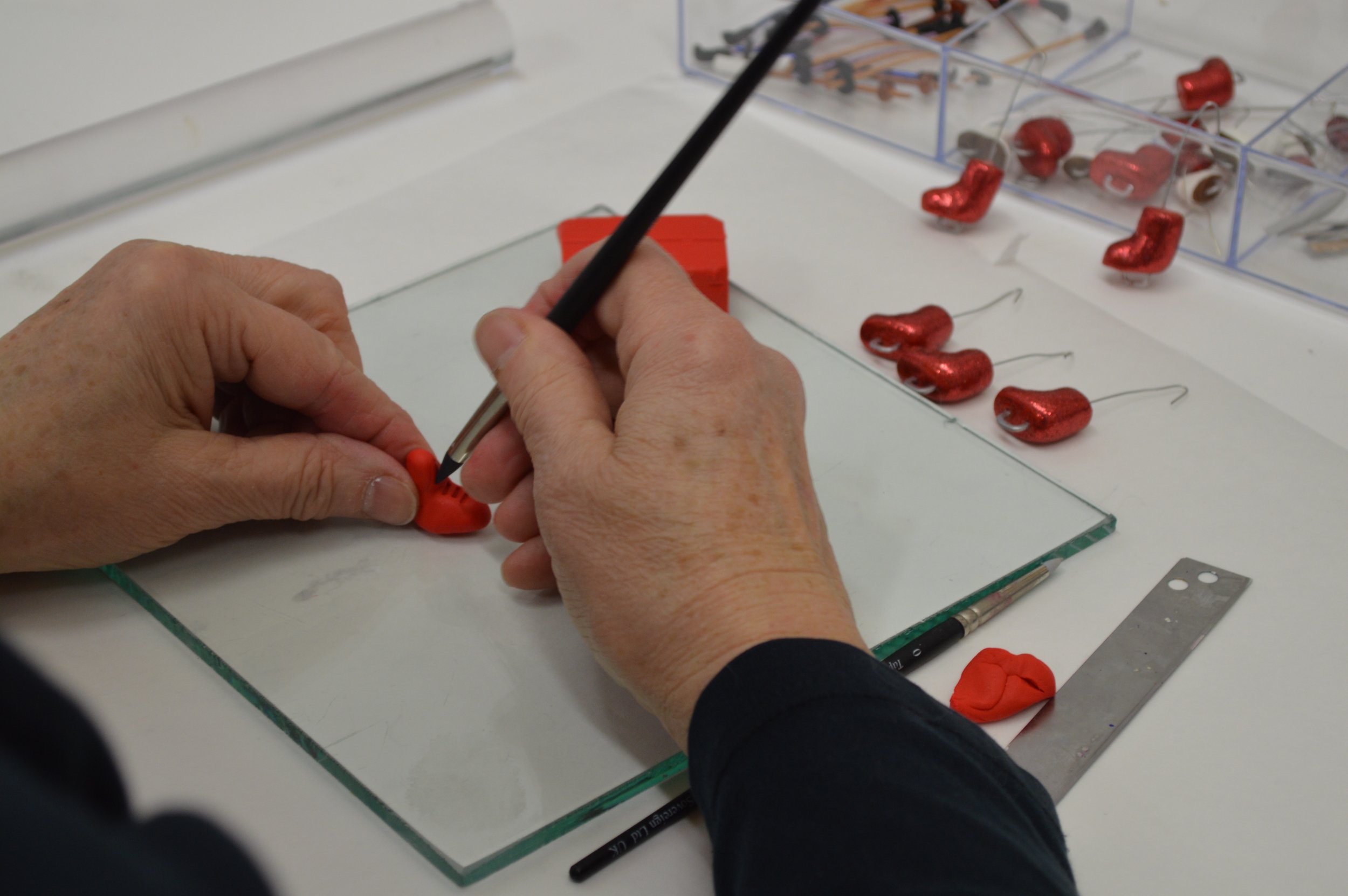 Shaping polymer clay