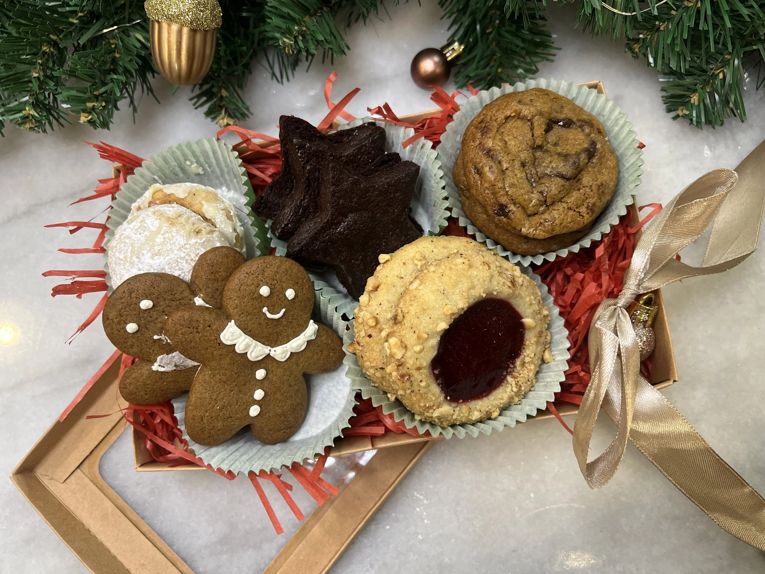 Christmas cookie box 2.jpeg