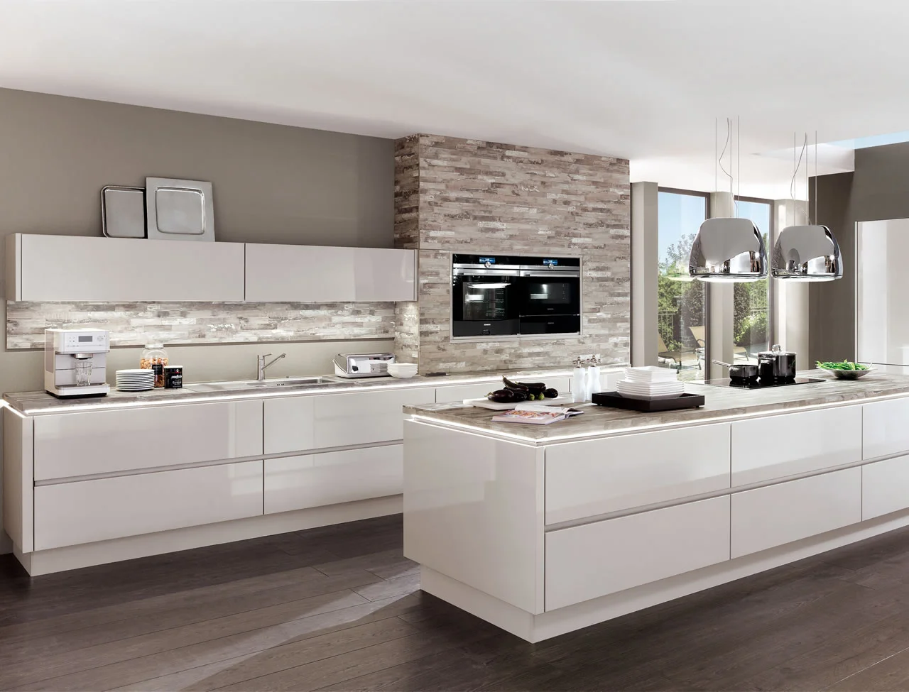Lux 819 Lacquer Satin Grey High Gloss