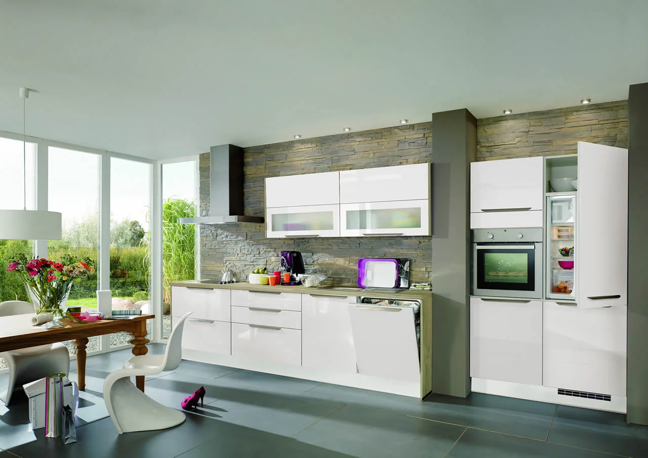 Lux 816 Lacquer Ivory High Gloss
