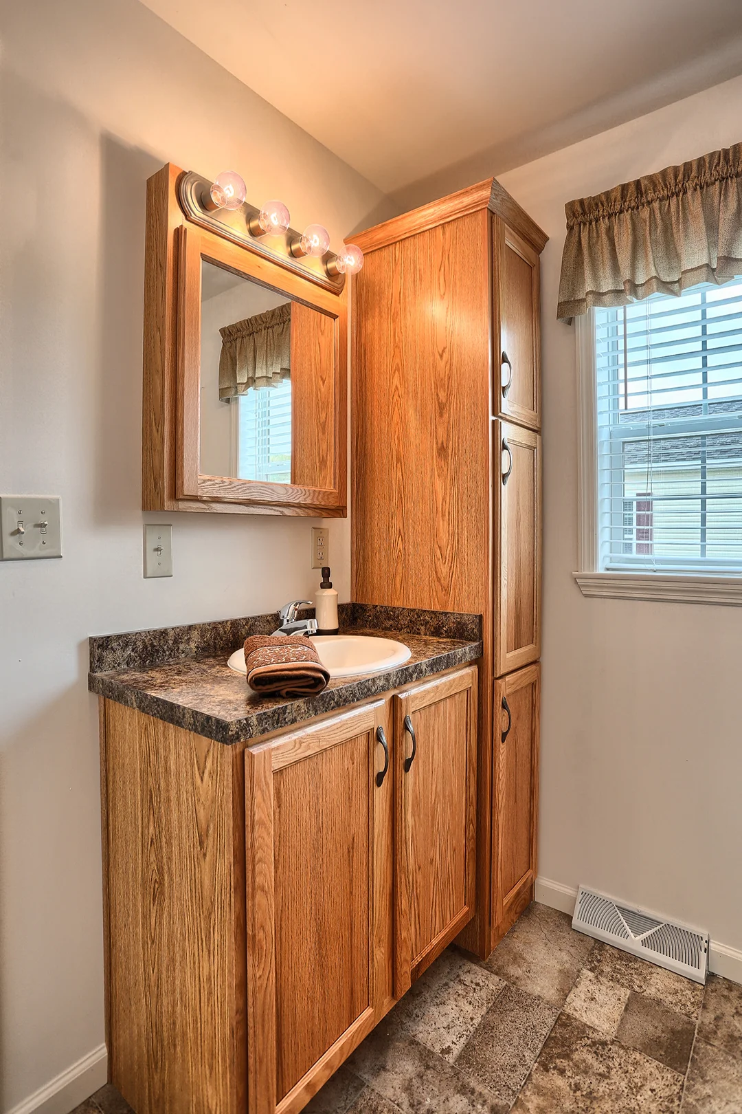 P27A5475-HDR(7).jpg