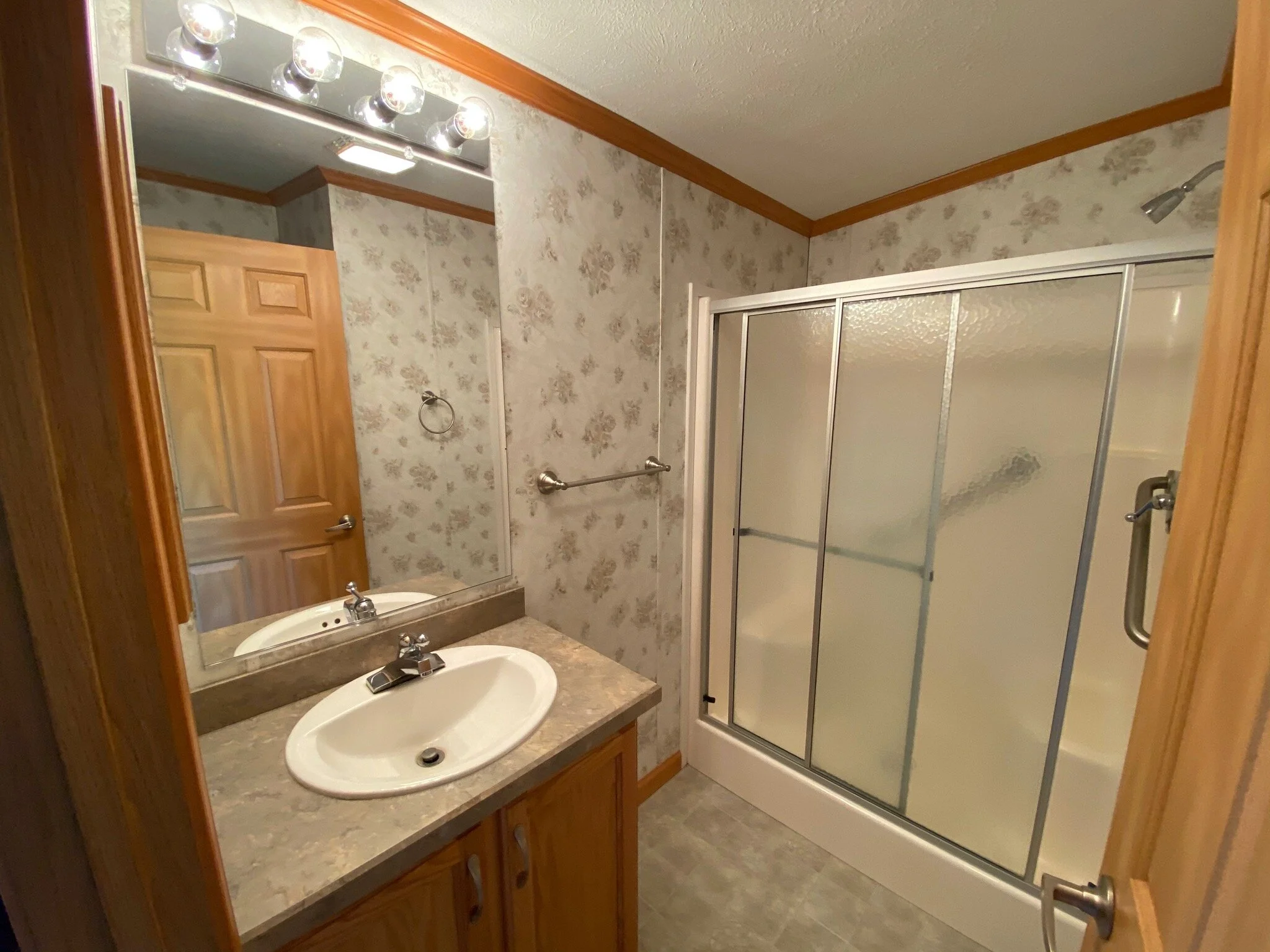 16 Orchard Avenue (Pre-Owned) - 11 of 17.jpeg