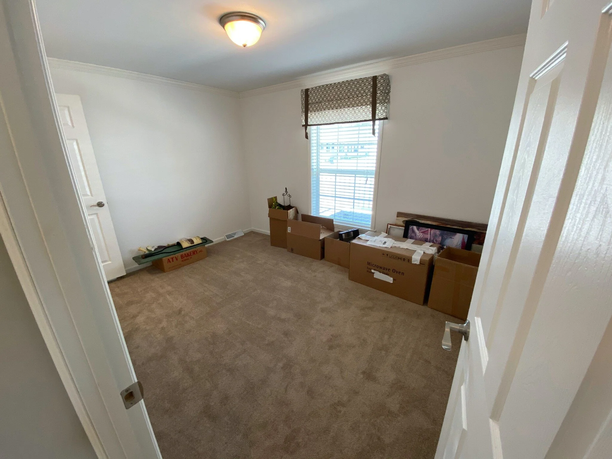 104 Glenridge Drive - 6 of 15.jpeg