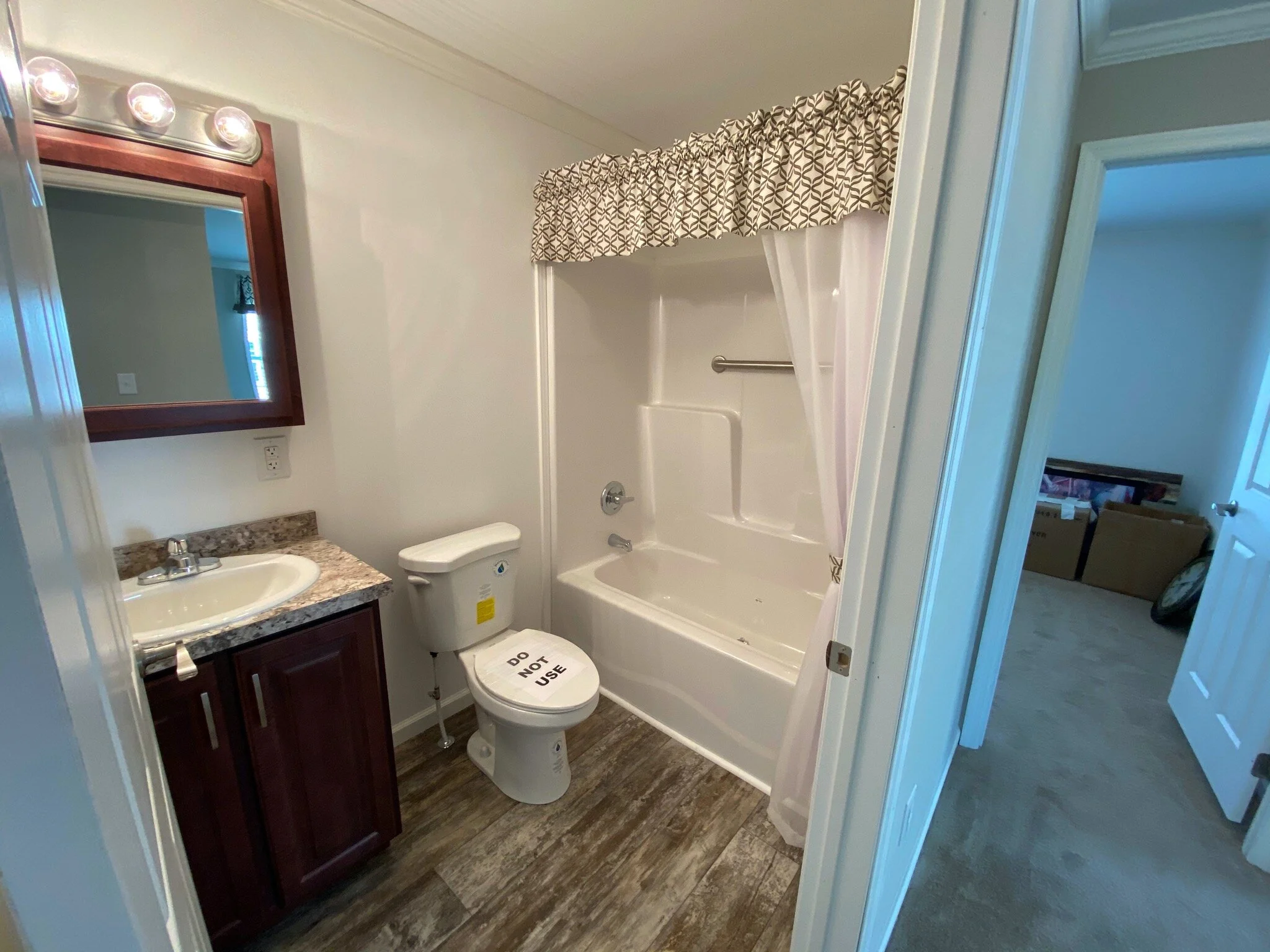 104 Glenridge Drive - 7 of 15.jpeg