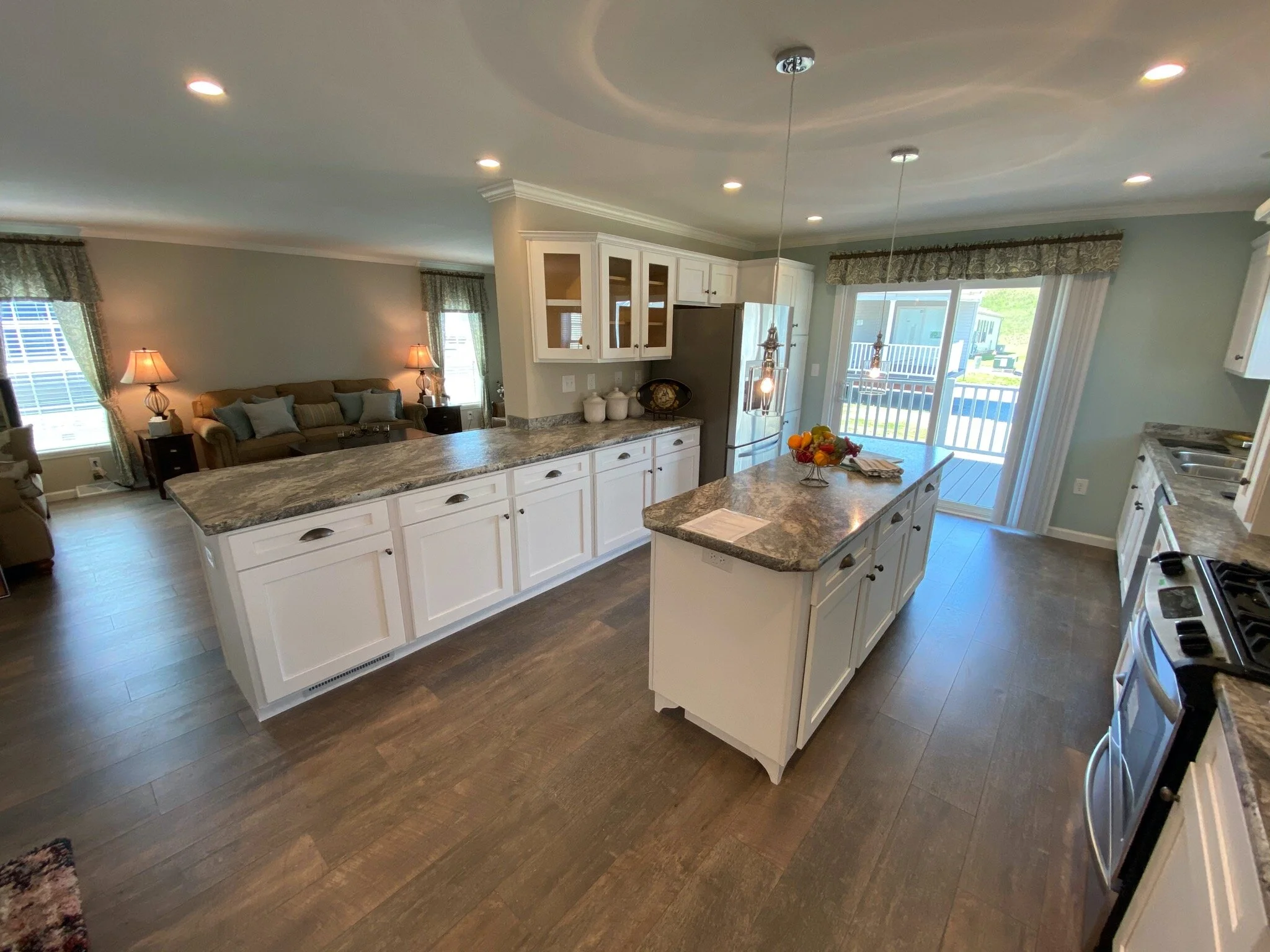 106 Glenridge Drive - 8 of 19.jpeg