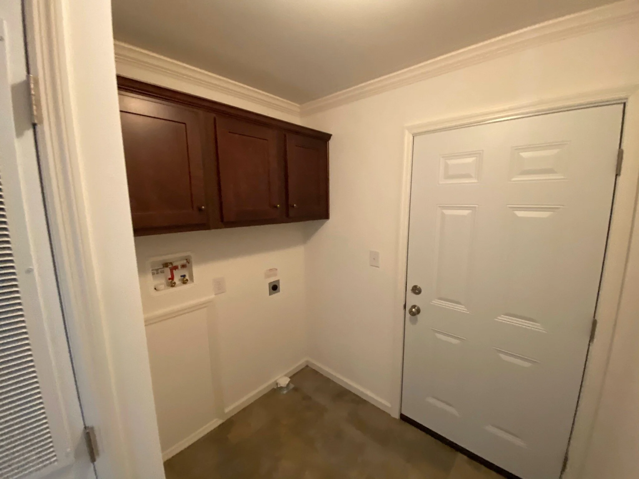 106 Glenridge Drive - 16 of 19.jpeg